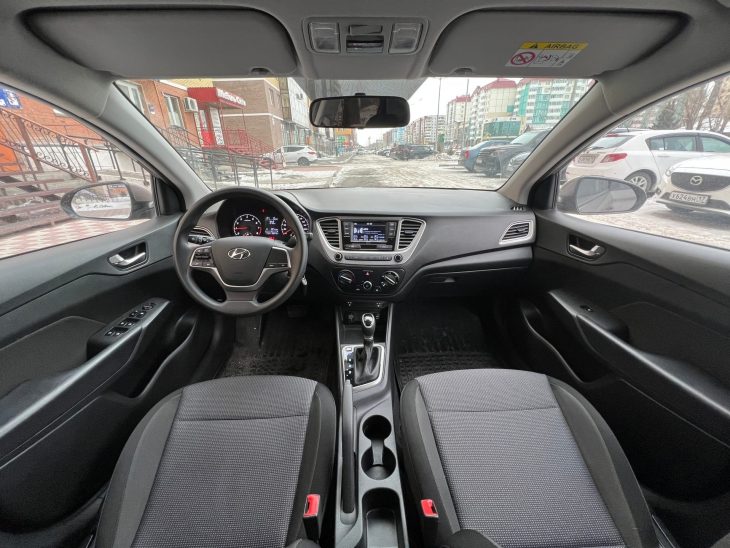 Hyundai Solaris